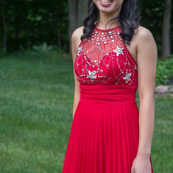 Red Prom Dress w Iridescent Beading & Strappy Back - Picture 3 of 7
